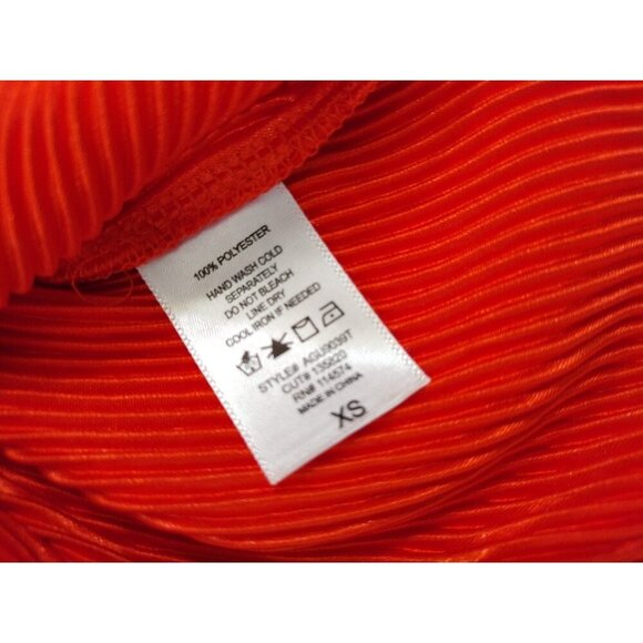 Ribbed Bell Sleeve Button-Up Collared Top By Ro&De XS Polyester Womens Shirt NWT - Picture 4 of 8